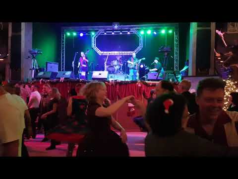 LENNEBROTHERS BAND - Boogie Woogie Country Girl - Wild West Rockabilly Special Pullman City 2019
