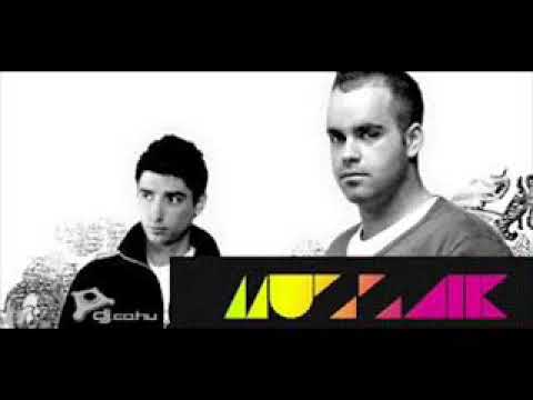 muzzaik_-_live_at_papp_laszlo_budapest_sportarena_(sensation_white)-2009-05-16-www.onlyhousemu