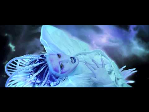 The MashMaticians - Stay Crunchy E.T. (Katy Perry vs. Ronald Jenkees)