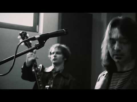 Mad Dogs - Point of view (Official Video)