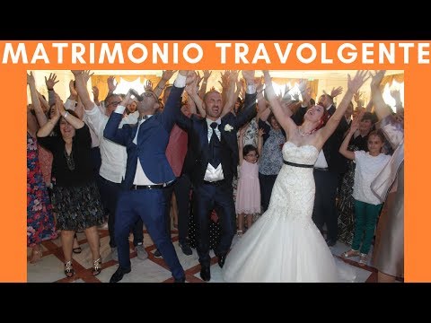 Matrimonio Travolgente - Ingresso Sposi stupefacente con effetto Wow - Animazione Gabri Park Hotel