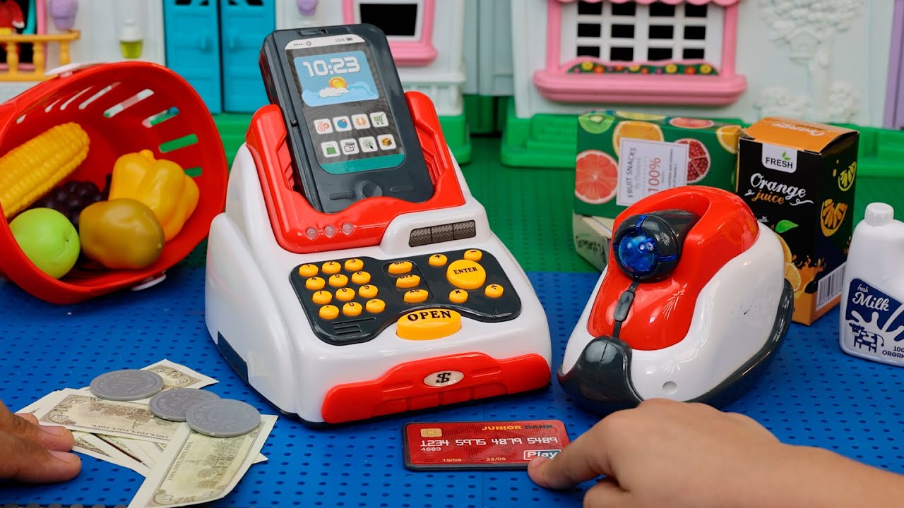 لعبة الكاشير وحاجات الماركات المجنونة 🍟📖