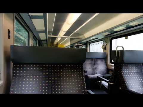 Zug Mitfahrt zwischen InterlakenWest und Interlaken Ost BE/Innenraum Einheitswagen SBB