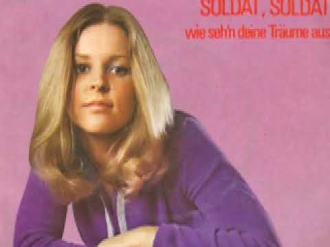 Bettina - Hey, Banana Man