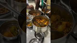 Download lagu Gujarati Thali | Kathiawadhi Thali | North Indian Veg Thali  #indianstreetfood #trending #food mp3 Download lagu Gujarati Thali | Kathiawadhi Thali | North Indian Veg Thali  #indianstreetfood #trending #food mp3