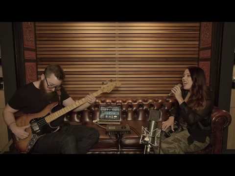 Holly Petrie & Chris Webb - Jam Session Recorded with Zen Tour Synergy Core