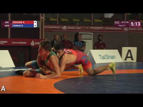 BRONZE FS - 57 kg: A. RZAZADE (AZE) v. R. FARKAS (HUN)