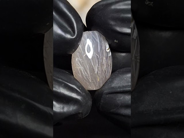 حجر عقيق مسماري طبيعي