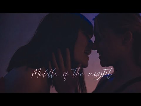 Maya + Lola // Middle of the night [Skam France S9]