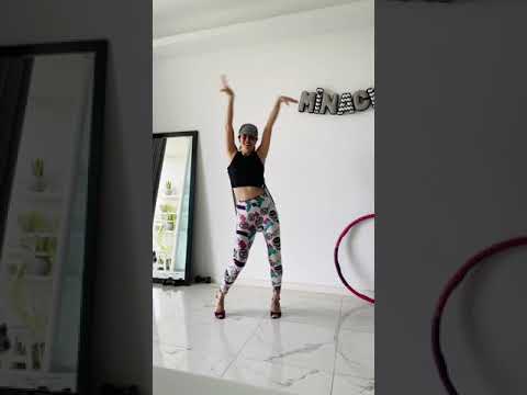 My dance diary: Veneno by Dama & Moncadita (bachata). Choreo Lucerne Ngo 9/2021