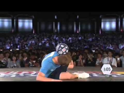 Red Bull Street Style World Final 2013 - 3rd place Tokura vs Andrew - JAPON