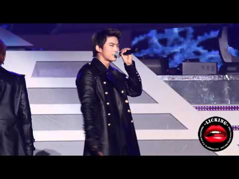 [FANCAM] 110528 Dream Concert - Taecyeon - I'll Be Back (cut)
