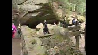 preview picture of video 'Hocking Hills State Park - Winter Hike 1/19/08'