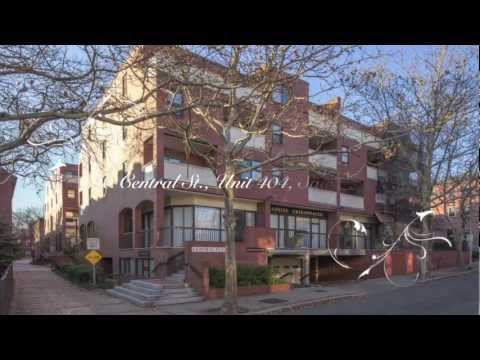 20 Central St, Unit 404, Salem MA - by Betsy Merry - 508-641-6241