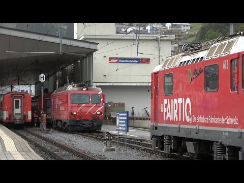 Lokwechsel im Klosterdorf | Glacier Express in Disentis/Mustèr