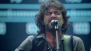 Quique González &amp; Los Detectives - Charo (Live)