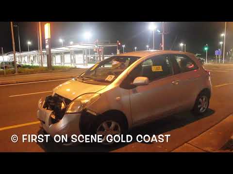 2 Car MVA, Town Centre Drive Helensvale