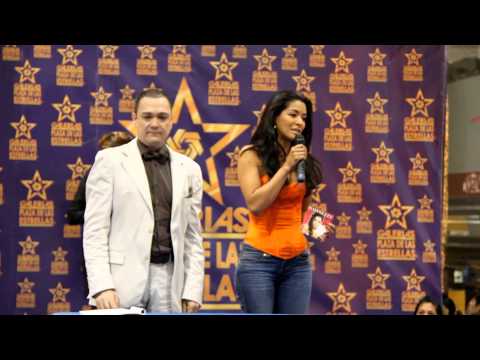 Ivonne Ley en Plaza Galerías.  2013    Grotesque Films