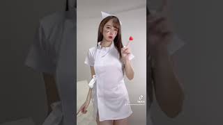 【ノーブラ】見えてる…？ #Shorts #TikTok #コスプレ