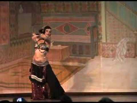 Tribal Fest 8 - Kami Liddle's Incredible Tribal Fusion Solo