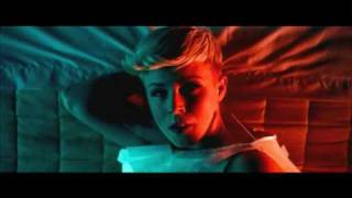 Röyksopp &#39;The Girl And The Robot&#39; (Official Video)