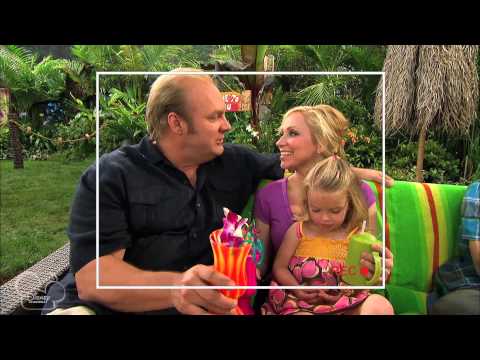 Good Luck Charlie | Teddy's Video Diaries - The Sun Show 💖 | Disney Channel UK