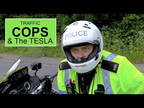 Good Cops Bad Cops & The Tesla #traffic #police #protests