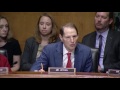 Wyden questions USTR on softwood lumber