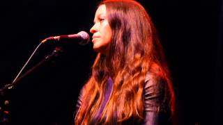 Alanis Morissette - &quot;Havoc&quot; (Live Count Basie Theater, Red Bank, NJ, 7/27/14) 1080p HD