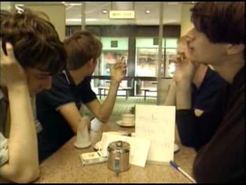 Starshaped Clip #8 - On Blur in '92 & Damon Vomits