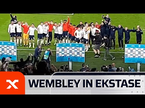 "Sweet Caroline!" - Englands Fußballhelden singen den Song der EM gemeinsam mit ihren Fans