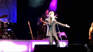 Robin Gibb - Woman in Love [Live in Warsaw 2011]