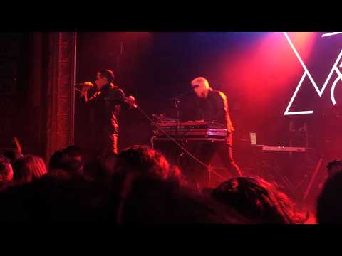 Vandal Moon - "Her Happiness Is Gone" (official music video)