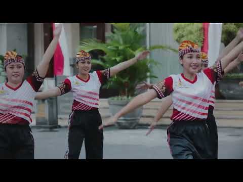 SENAM BUNGAN JEPUN  Ibu Ibu TP PKK Br. Legian Kelod Kuta Badung