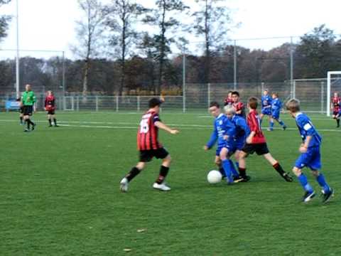 RKDVC D5 - OJC Rosmalen D6: 2-1