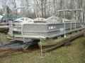 1989 SunTracker Party Barge Pontoon / Oak Lake RV Sales & Service