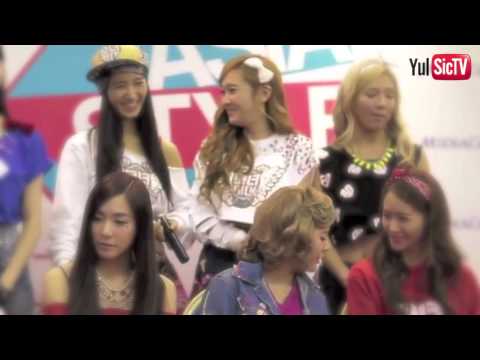 [130622] SNSD Yulsic 율싴 Royal Fancam Moment #121 -  Sweet Love