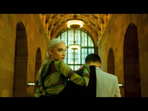 White-B - Toxique (Clip officiel)