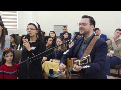 Marian si Otilia Barbieru | Corul de Adolescenti „Betel” Botosani - Ai venit din splendori (colind)