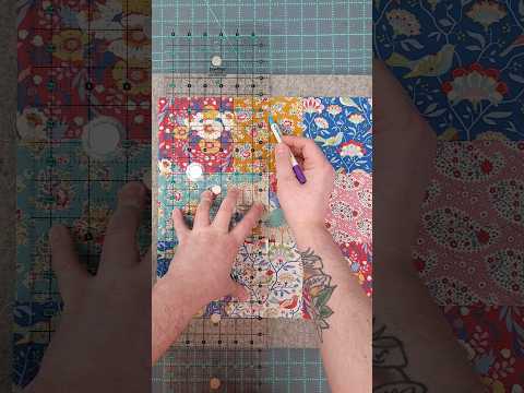 How to make a Disappearing Nine Patch Quilt Block #quilting #sewing #homestead #relaxing