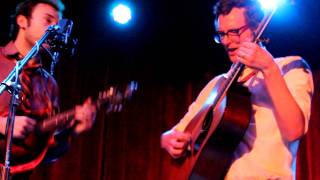 Chris Thile & Mike Daves - Molly & Tenbrooks