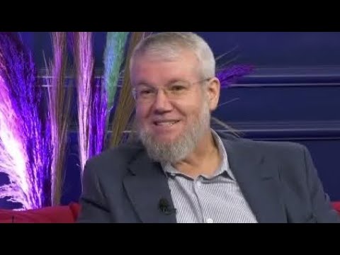 Ngjarje qesharake mes Burrit dhe Gruas nga Hoxhe Irfan Salihu !