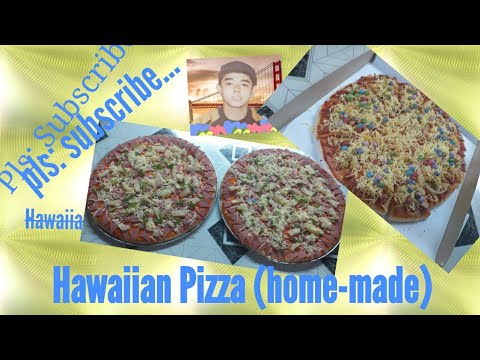 How to make Hawaiian Pizza with Ham and Pineapple tidbits
