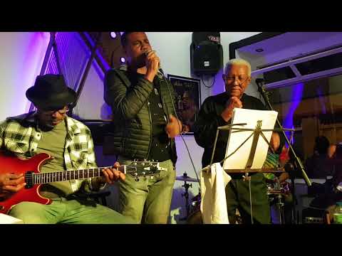 Morgadinho & Edson Oliveira  - Suplica (autor: Djoya)