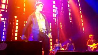 Alejandro Sanz - Pero esta tarde no te vas - Concierto en vivo.avi