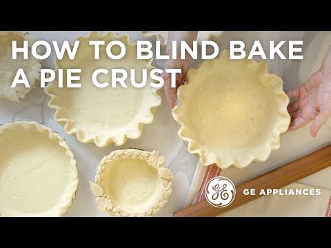 How to Use Pie Weights to Blind-Bake a Pie