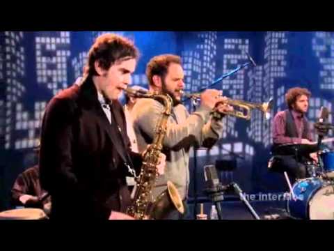 Menahan Street Band 1/5