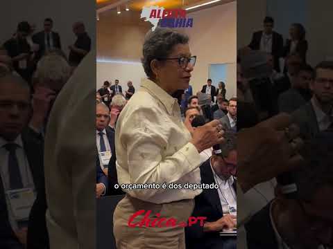 Prefeita de Carinhanha  cobra valorização dos professores e critica privilégios de deputados na CNM