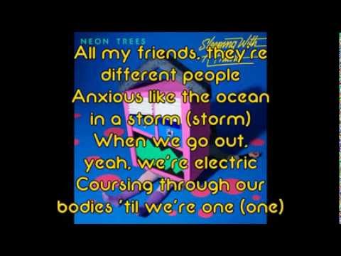 Neon Trees - Sleeping With A Friend (lyrics)