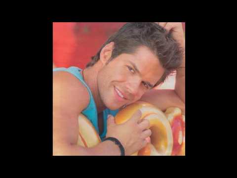 Giorgos Tsalikis feat. Murat Boz - Kerdises (Uçurum)